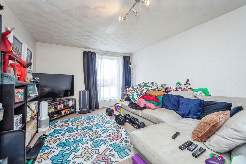 Property photo 3 of 13 Photography