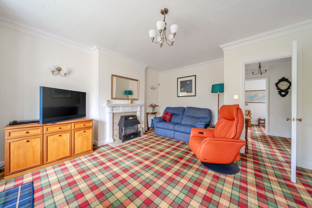 Property photo 2 of 10 Living Room