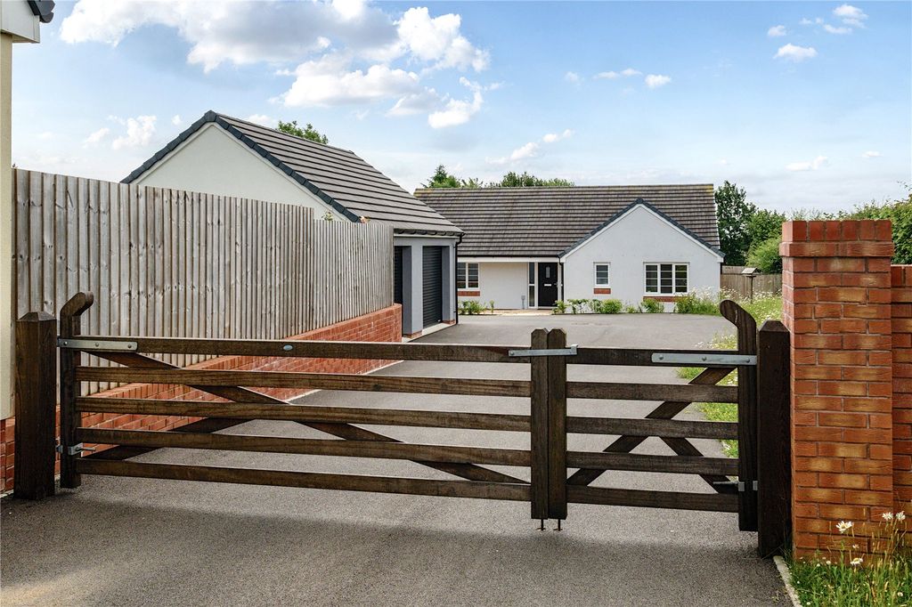 Property photo 1 of 15 Picture No. 40
