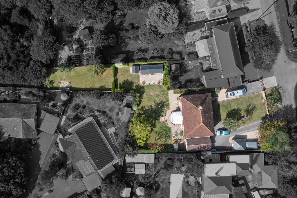 Property photo 2 of 28 Kin2.Jpg