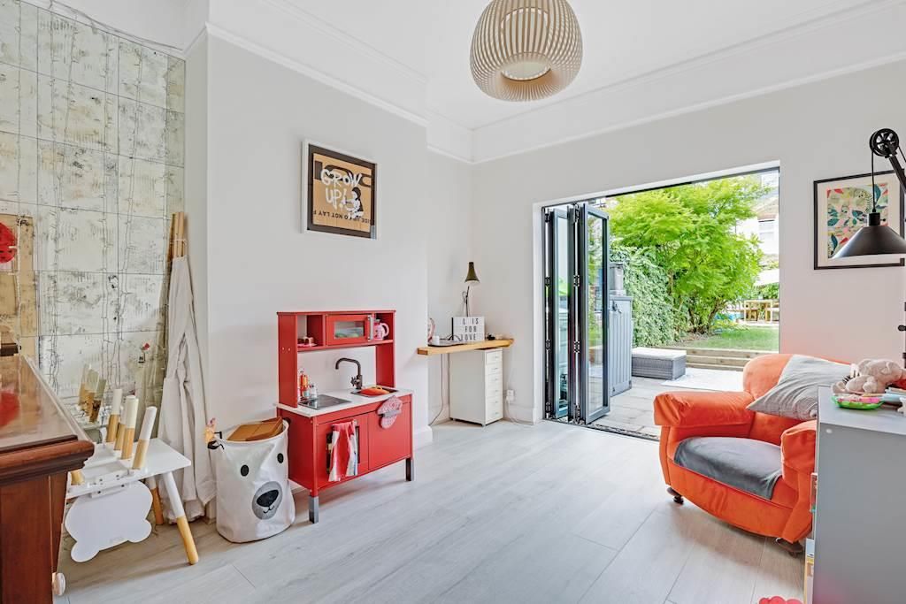 Property photo 3 of 15 08-924E918A3643-Small.Jpg