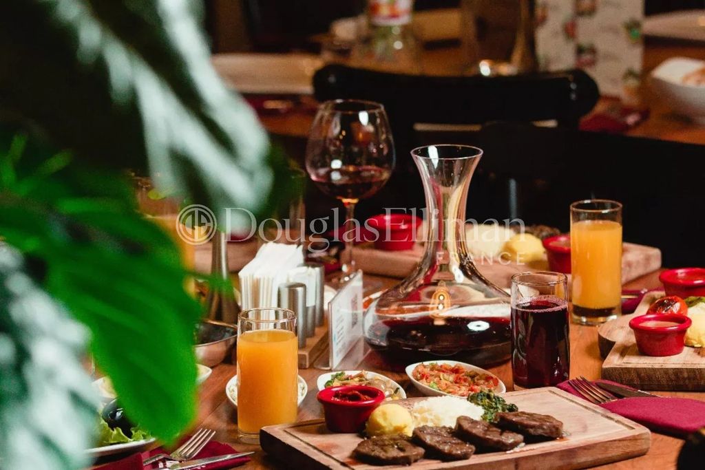 Property photo 2 of 4