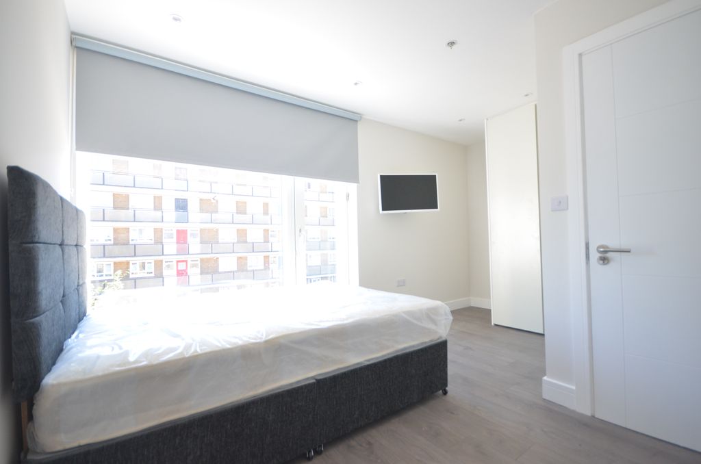 Property photo 1 of 3