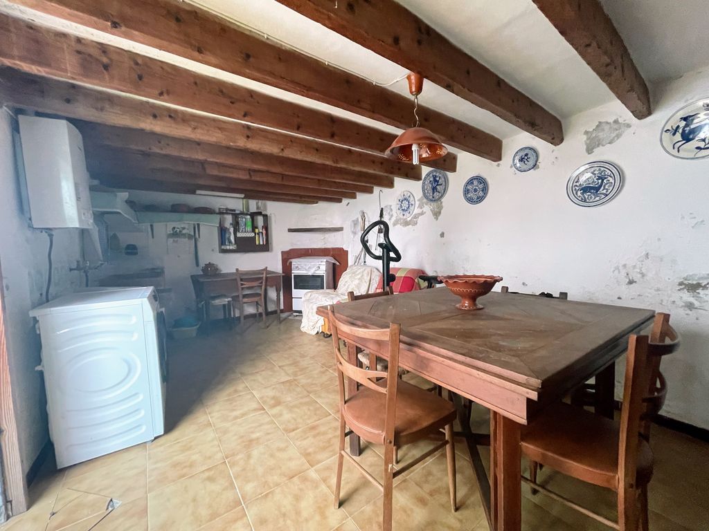 Property photo 3 of 16 3.Jpg