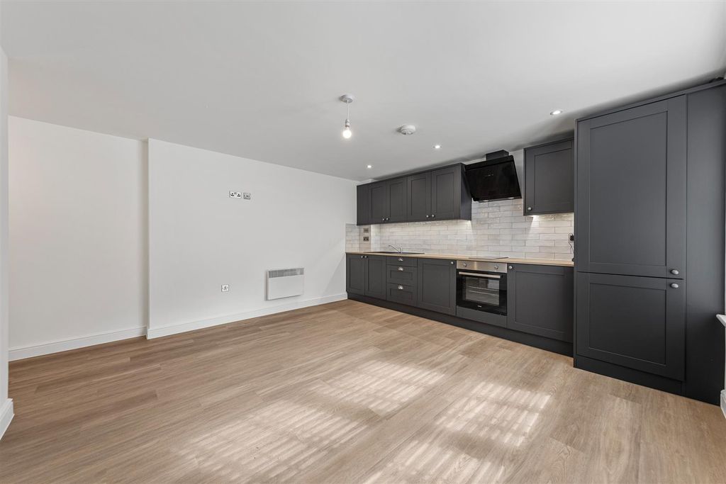 Property photo 3 of 10 Wrighthouseweb28.Jpg