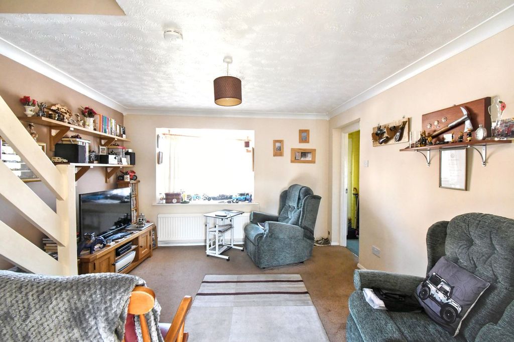 Property photo 3 of 13