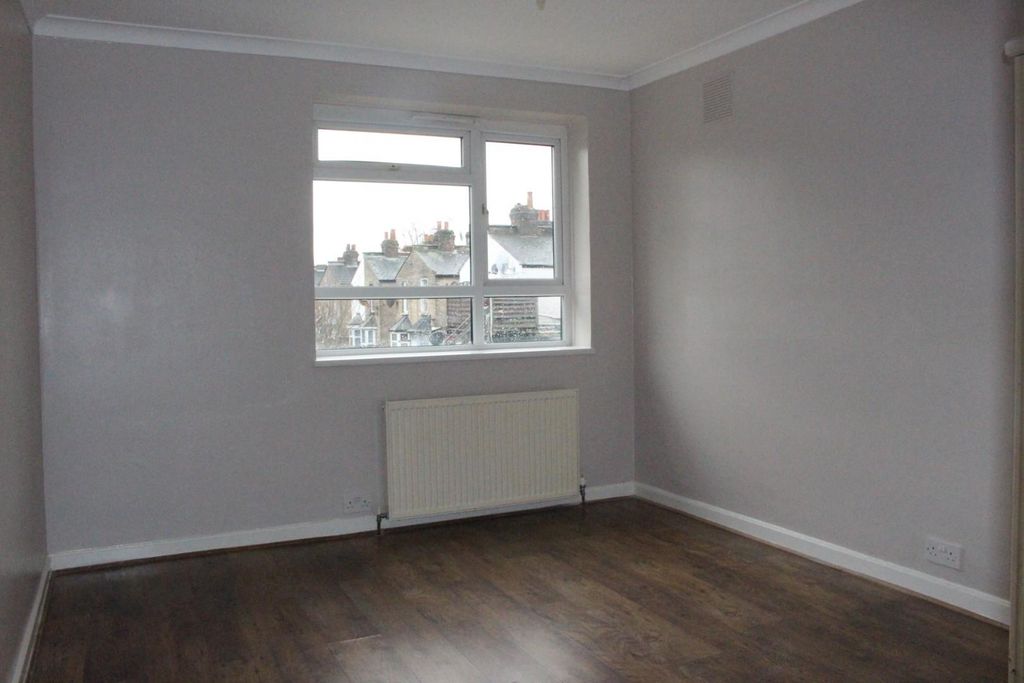 Property photo 3 of 12 Img_2129.Jpg