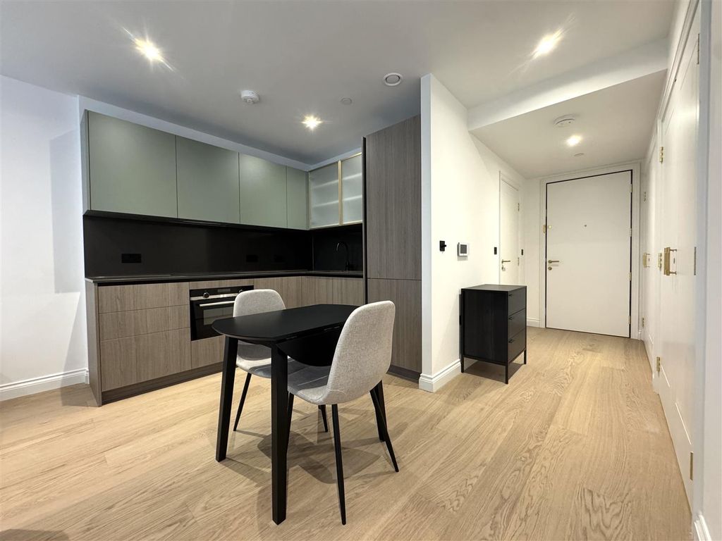 Property photo 2 of 24 Dining Area.Jpeg