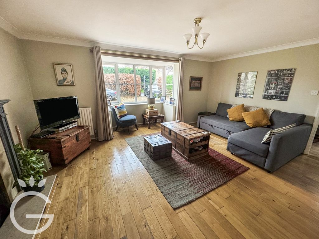 Property photo 3 of 26