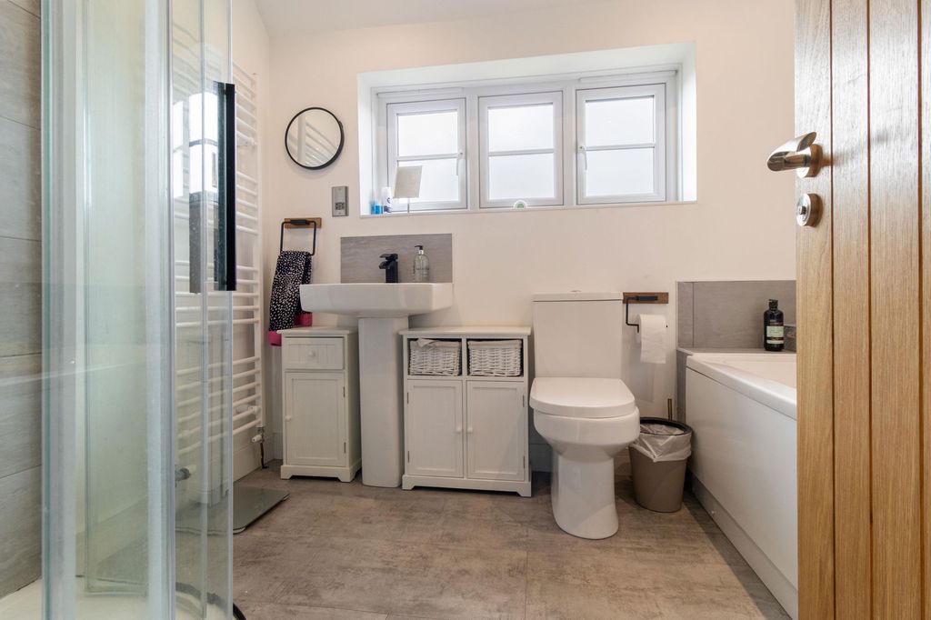 Additional image 12 of 3 bed detached house for saleGrove Crescent, Upton-Upon-Severn, Worcester WR8