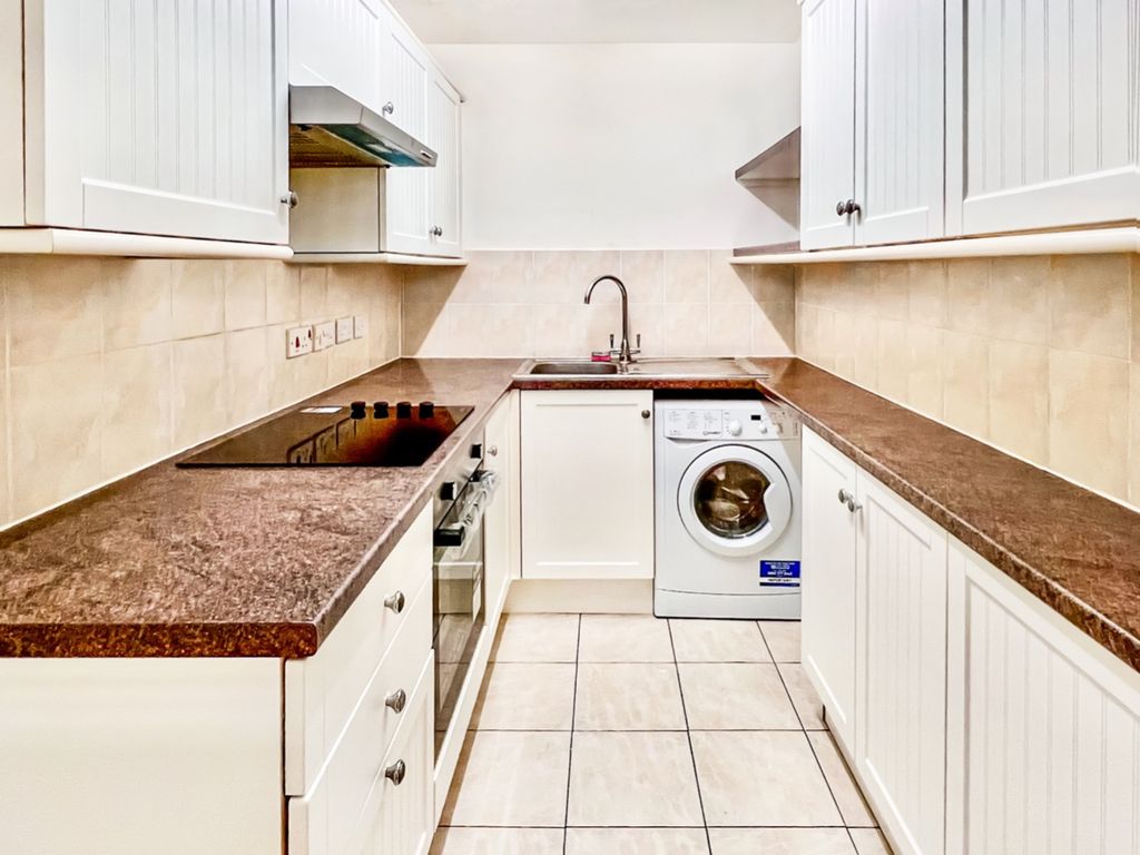 Property photo 2 of 11 2736804