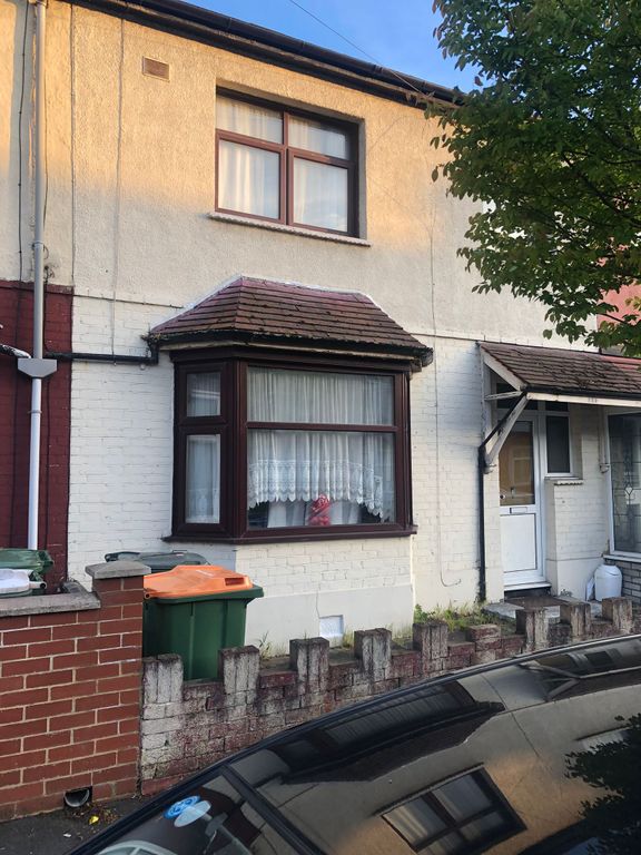 Property photo 1 of 20