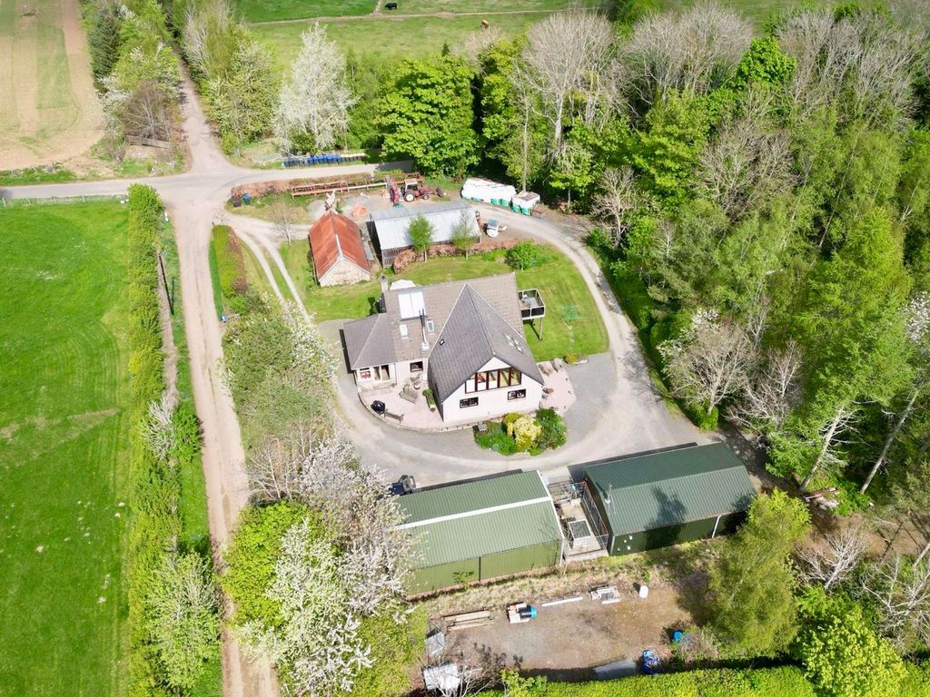 Property photo 1 of 48