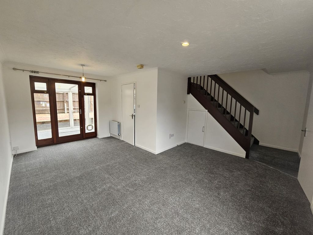 Property photo 2 of 15 Gallery