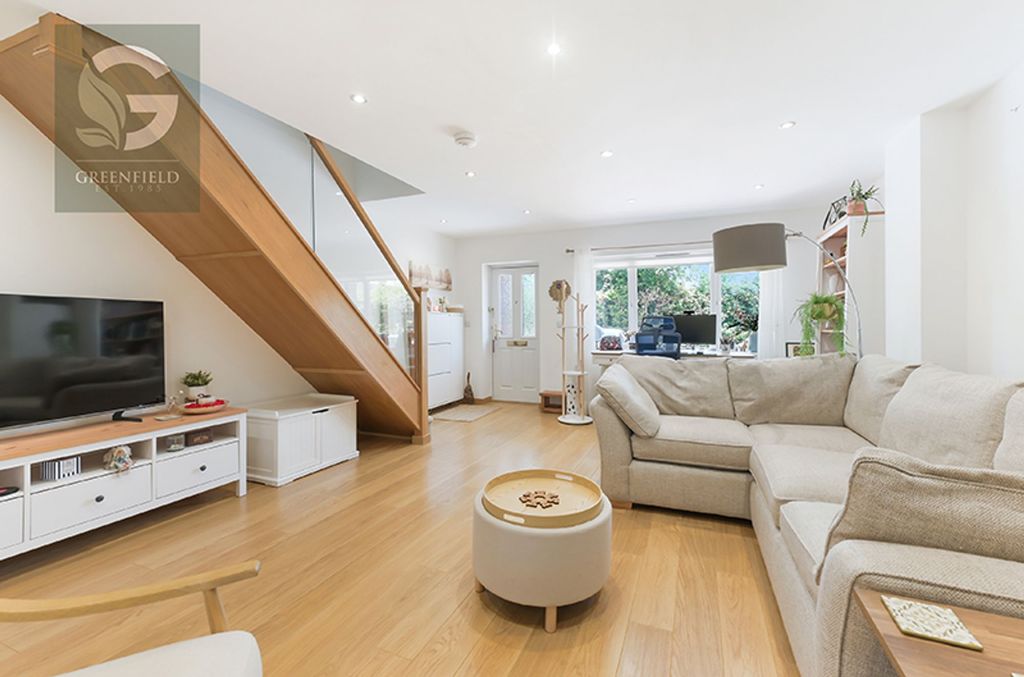 Property photo 2 of 13 The Hawthorns, Off Kingston Road, Ewell Village, Epsom, Kt17 2Qa