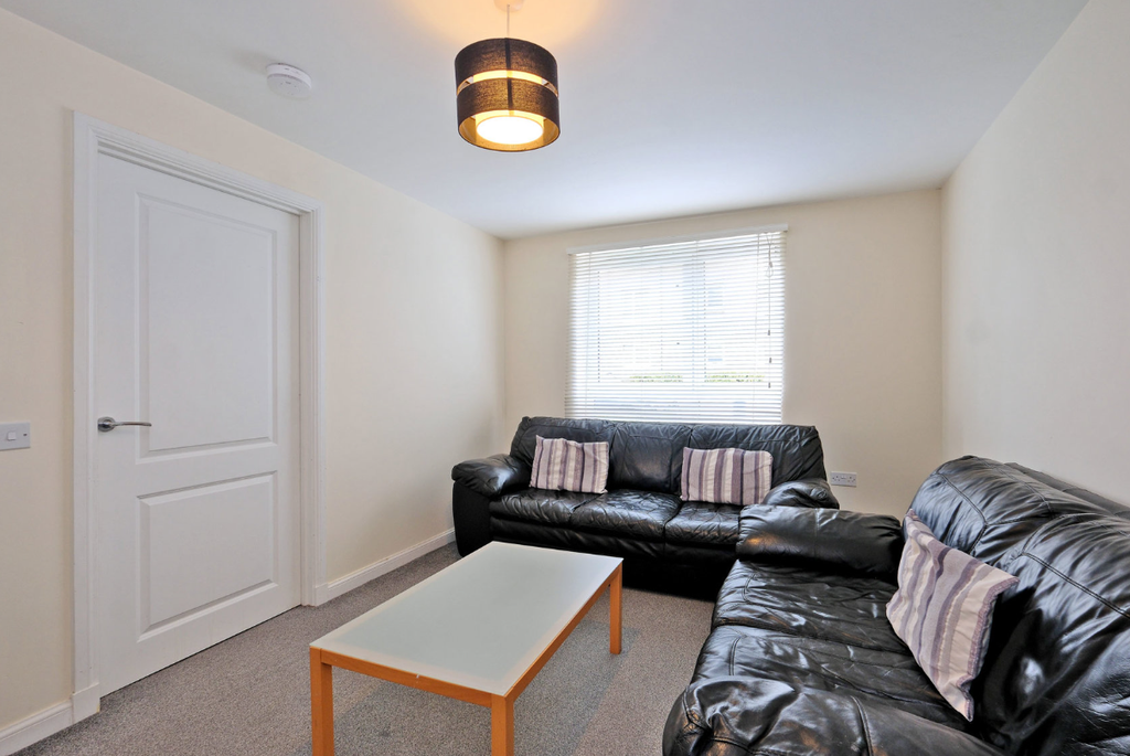 Property photo 3 of 13 3