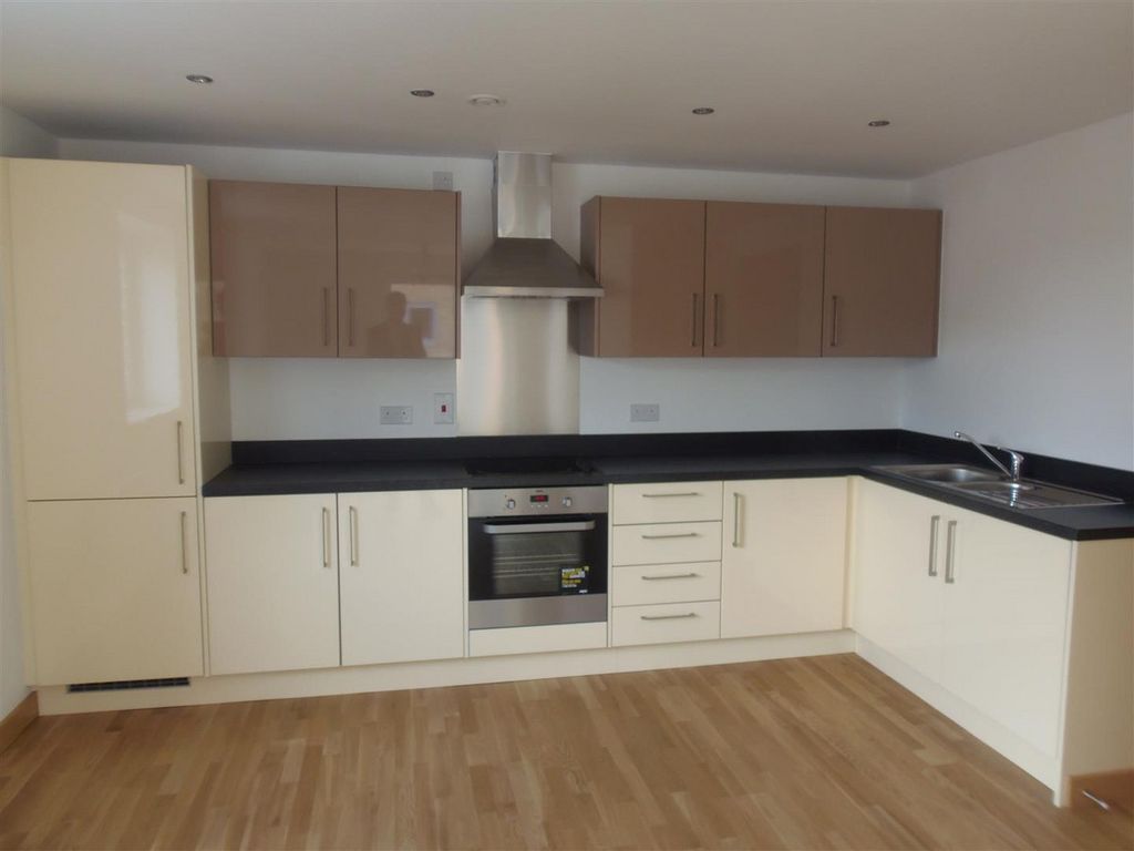 Property photo 2 of 7