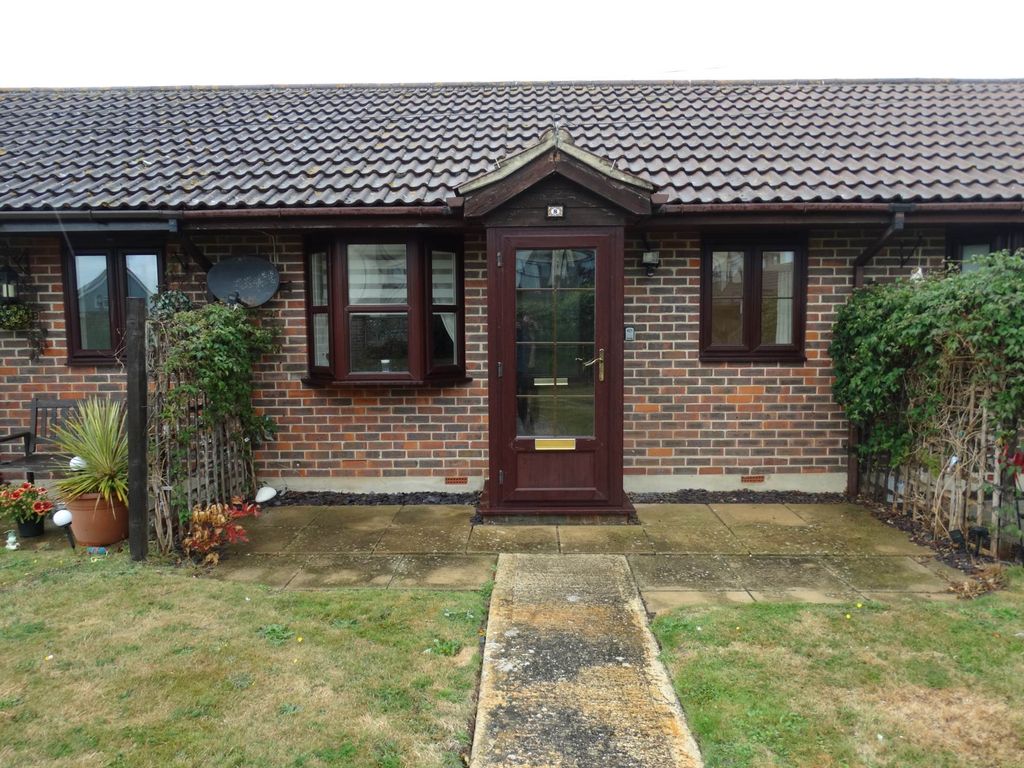 Property photo 1 of 6