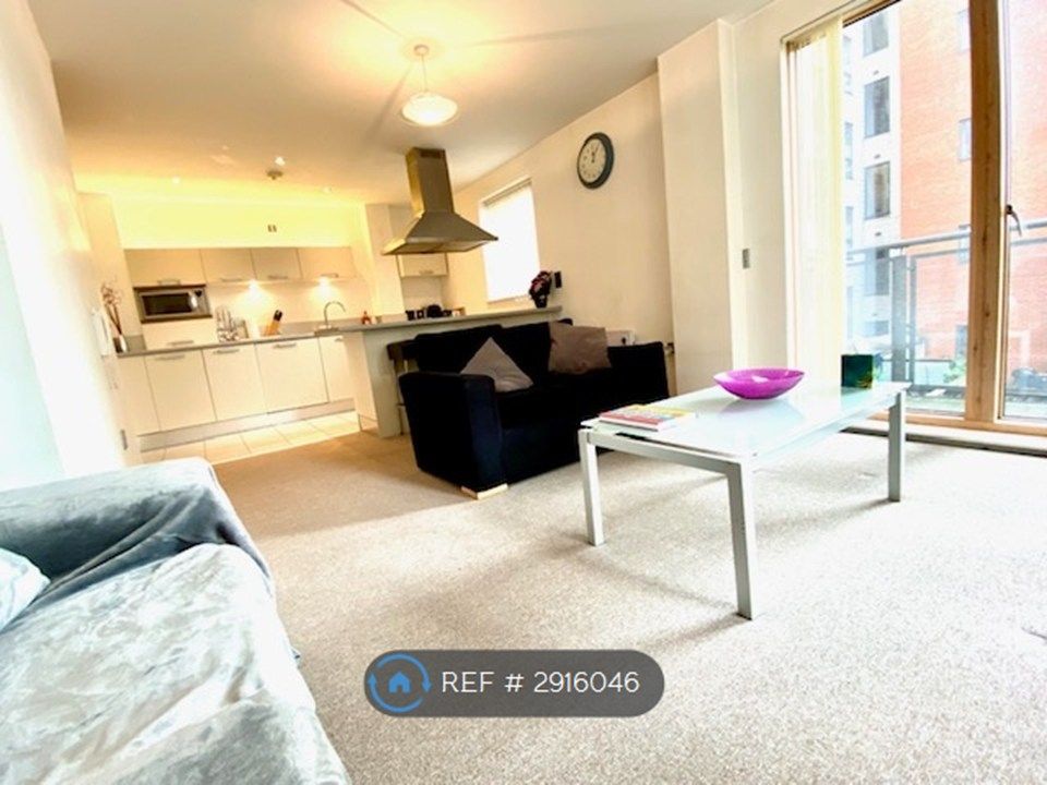 Property photo 2 of 17