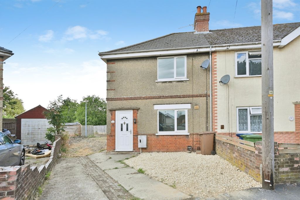 Property photo 1 of 16