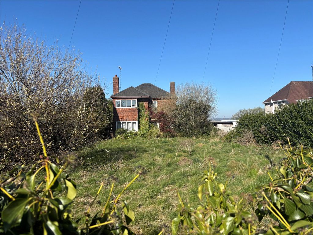 Property photo 2 of 14 Picture No. 15