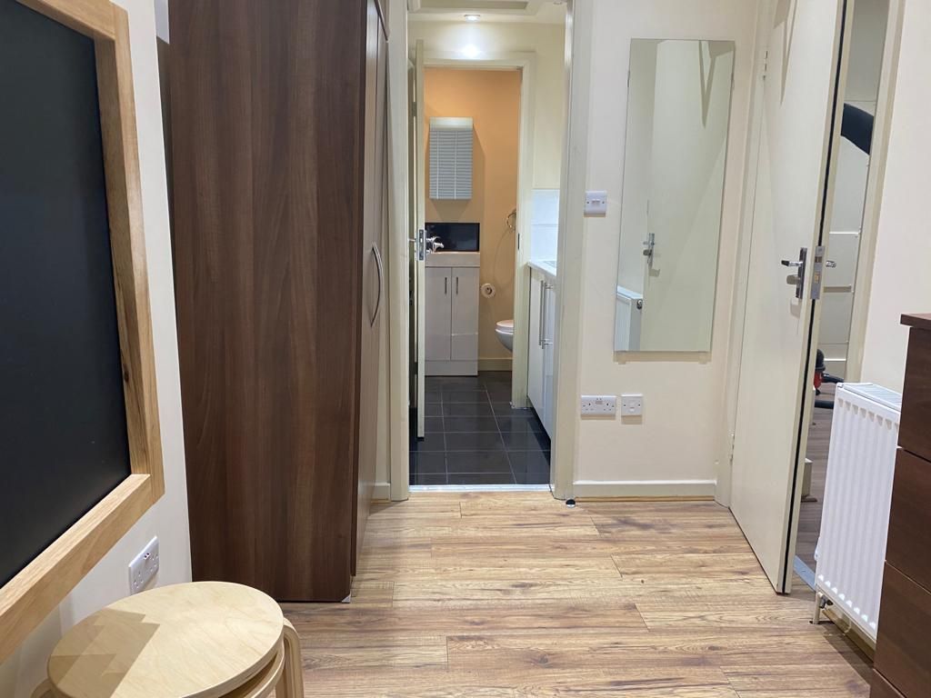 Property photo 3 of 3