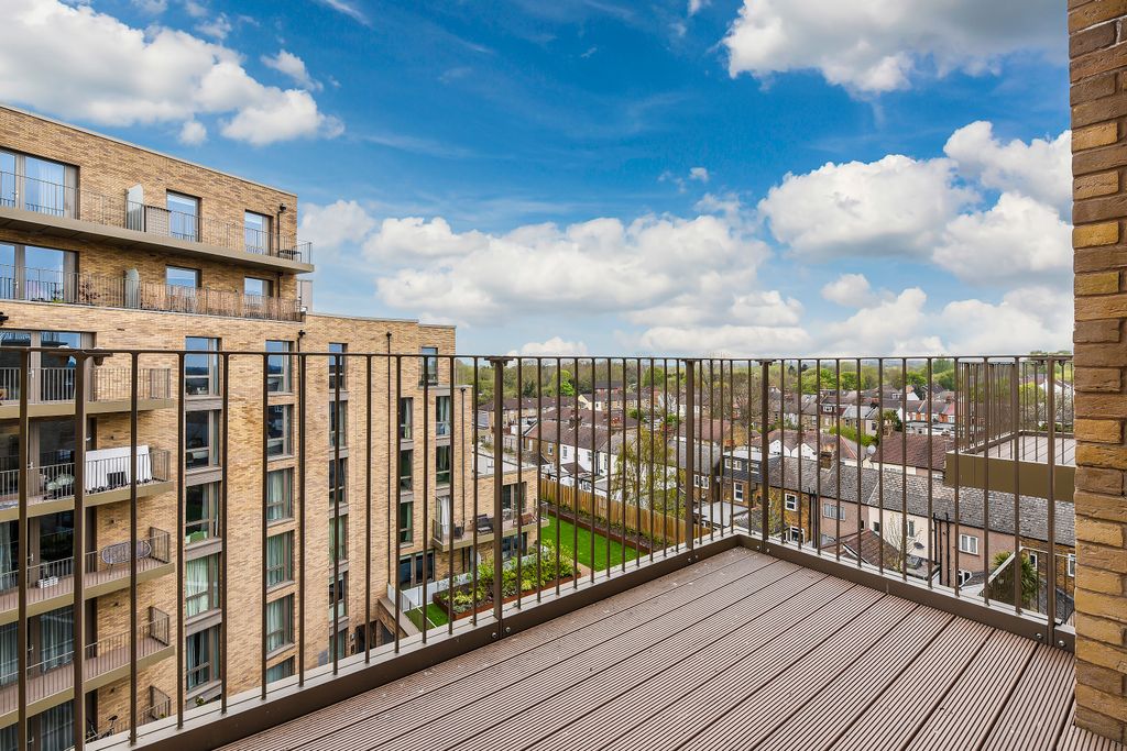 Property photo 3 of 9