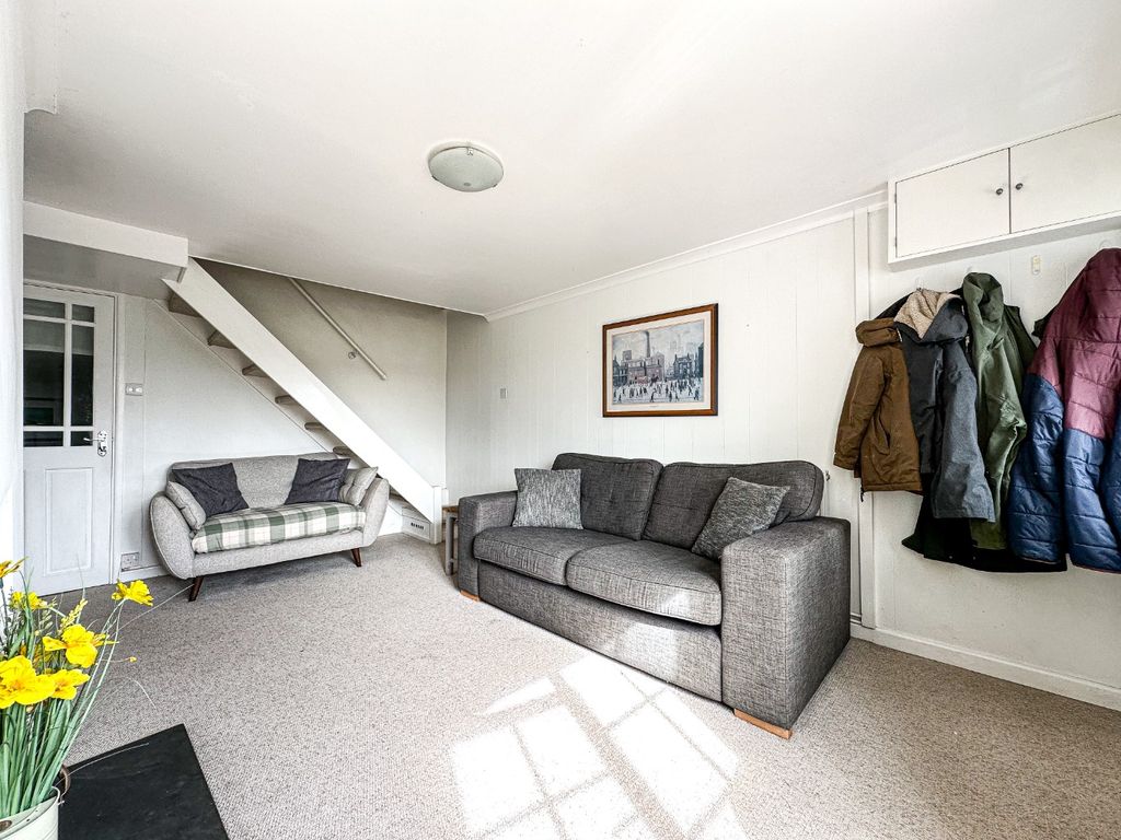 Property photo 3 of 21 4738879