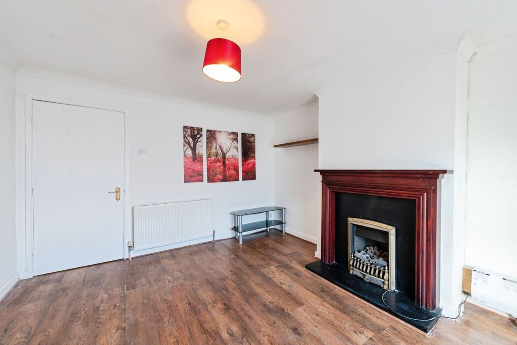 Property photo 2 of 11 Pbox-Img.Jpg