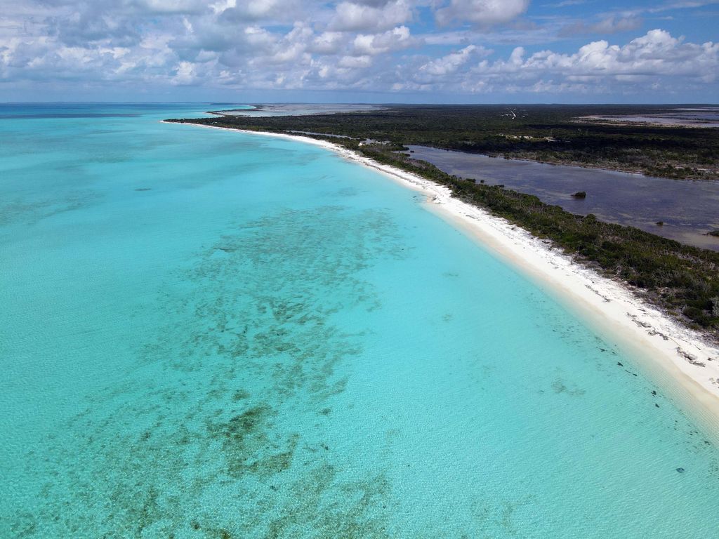 Property photo 1 of 45