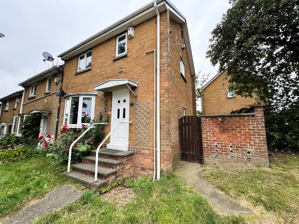 Property photo 2 of 10 Img_0017