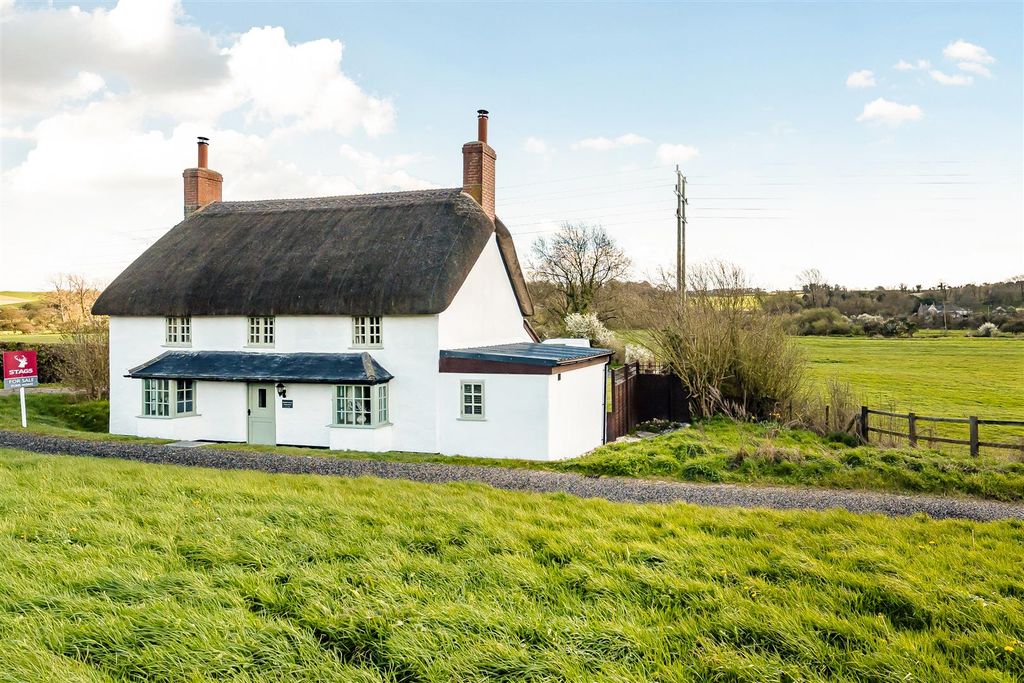 Property photo 1 of 30 64-69c67Bbd43374-1434930-15-69c43B6Ae76Bd-64.Jpg