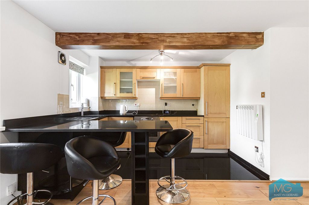 Property photo 1 of 13 Picture No. 24