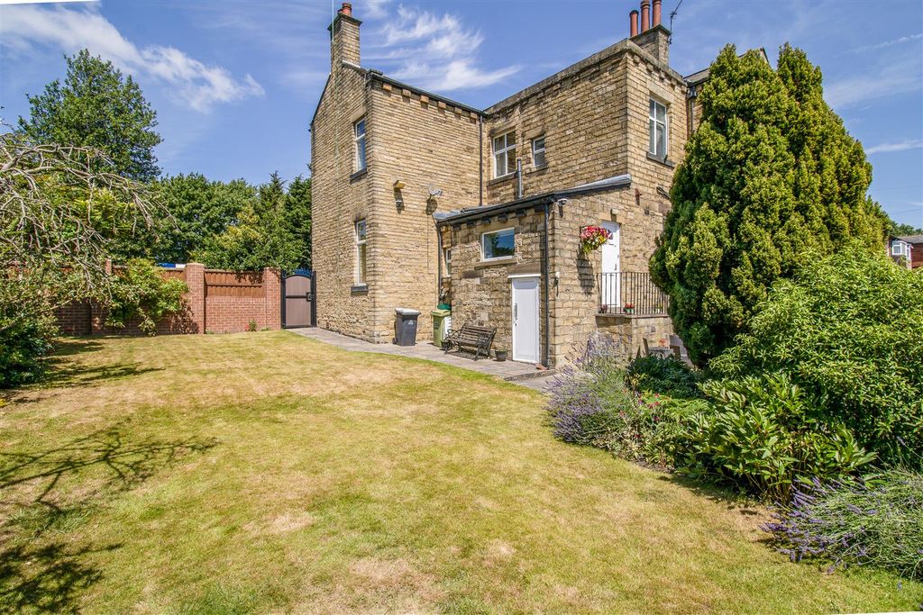 Additional image 18 of 3 bed detached house for saleWakefield Road, Earlsheaton, Dewsbury WF12