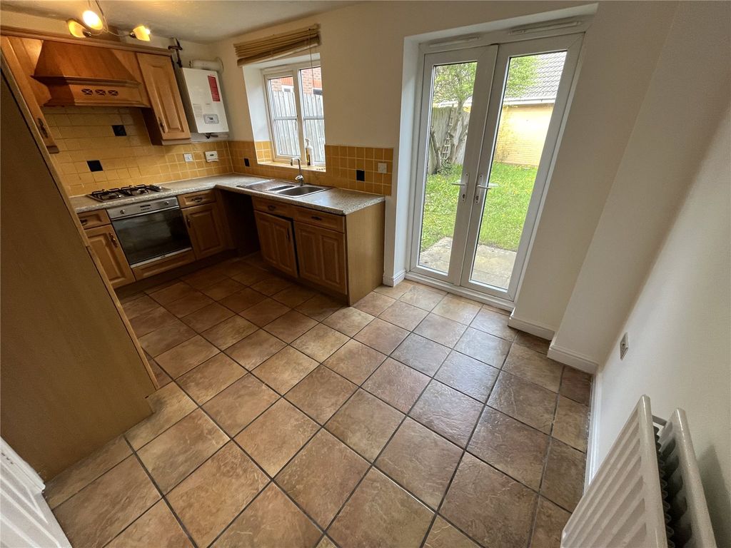 Property photo 2 of 15 Picture No. 10