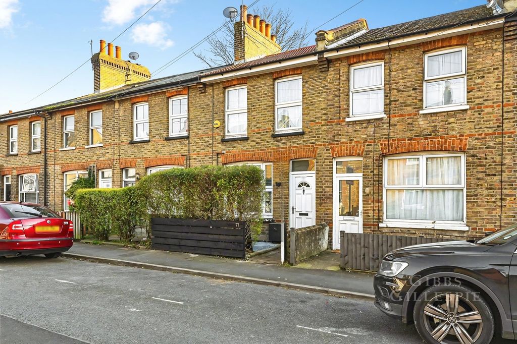 Property photo 1 of 11 Pbox-Img.Jpg