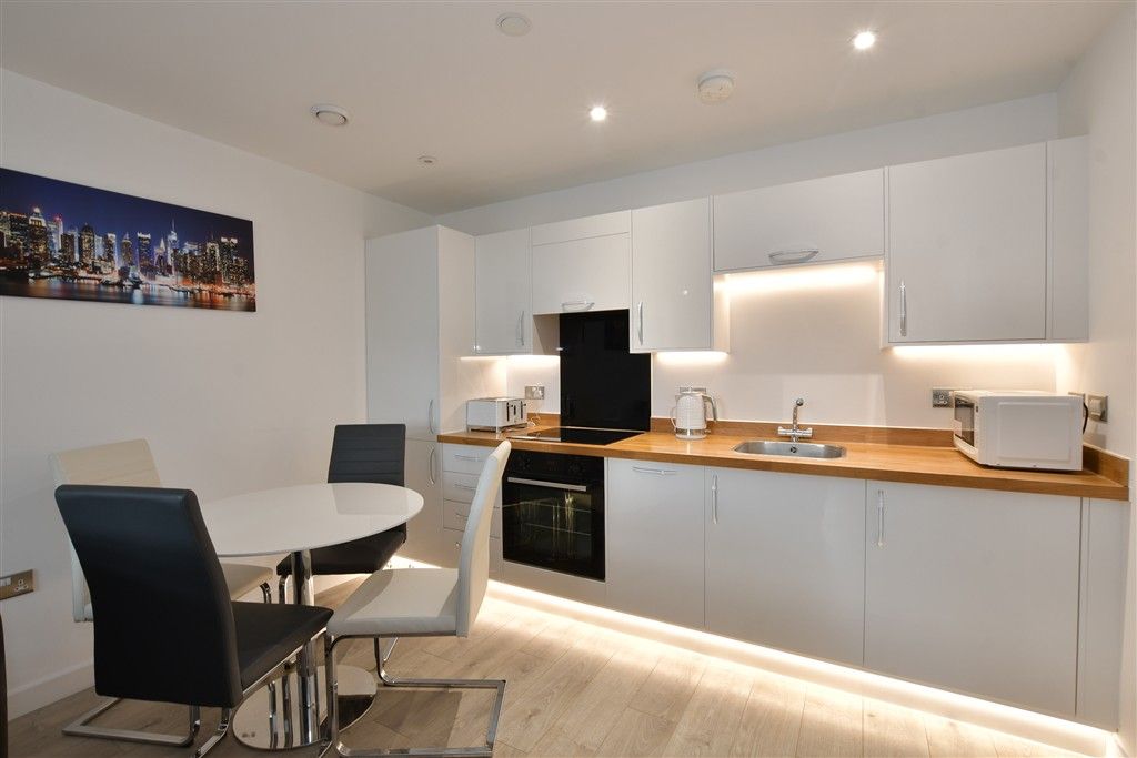 Property photo 3 of 9 Lounge/Kitchen/ Dining Room