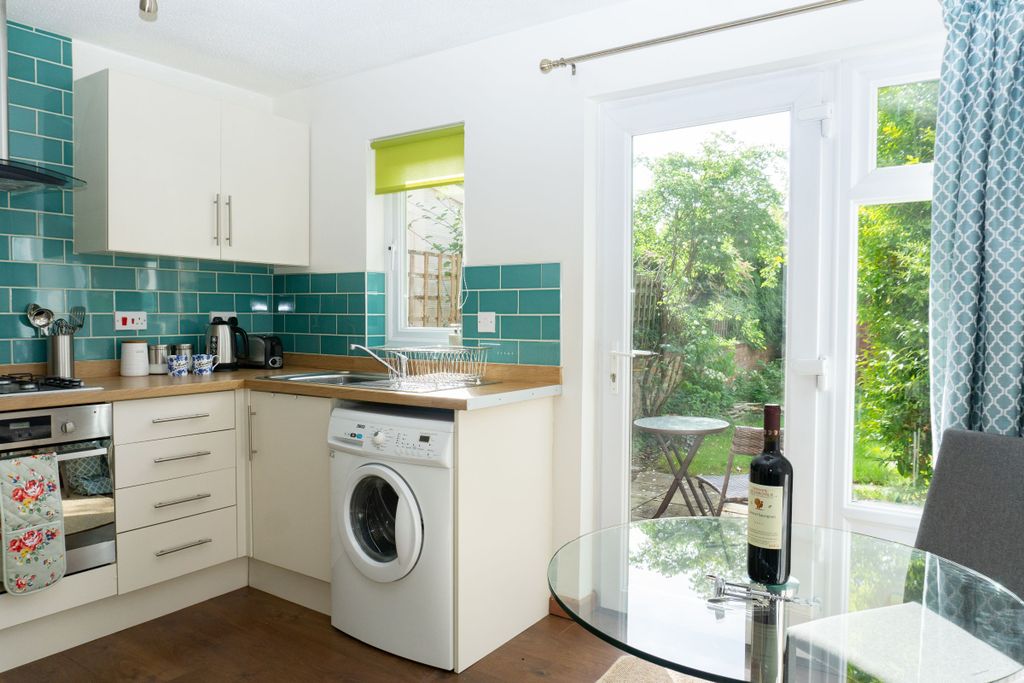 Property photo 2 of 14