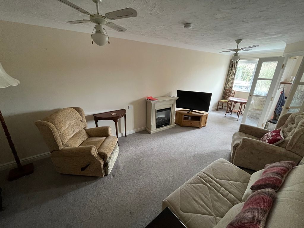 Property photo 3 of 12 Photograph