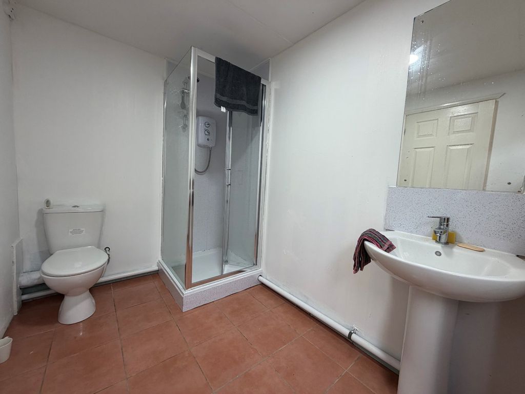 Property photo 3 of 5 Picture No. 01