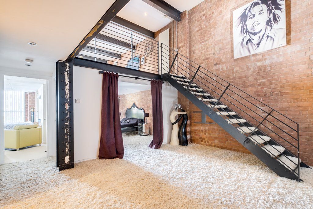 Property photo 3 of 28 Photo 06