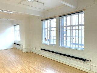 Property photo 3 of 4