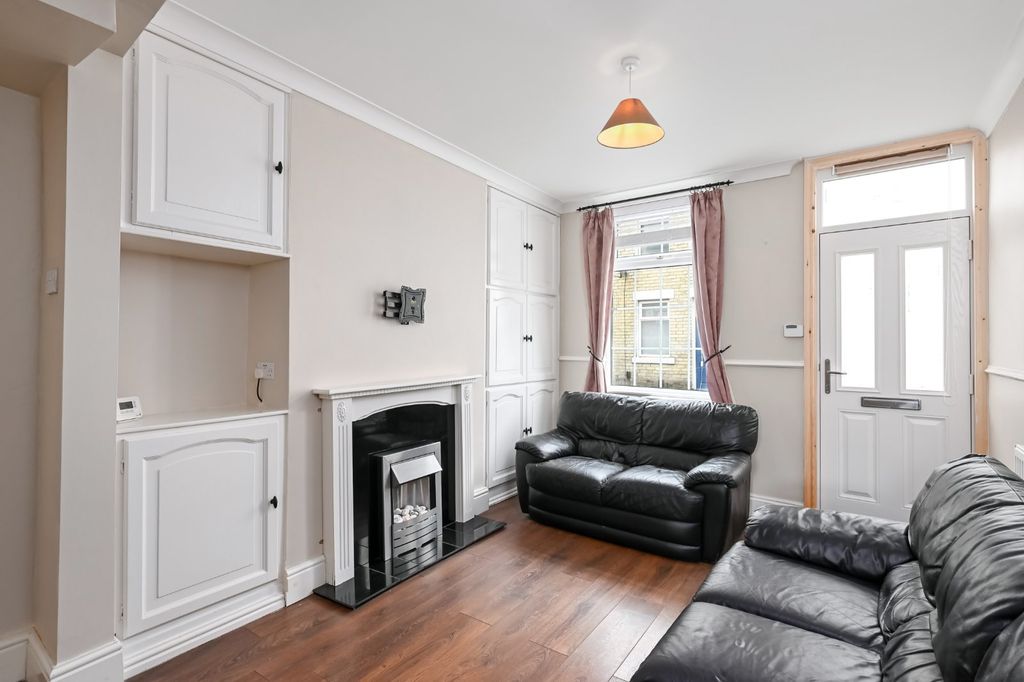 Property photo 3 of 11 Picture 3