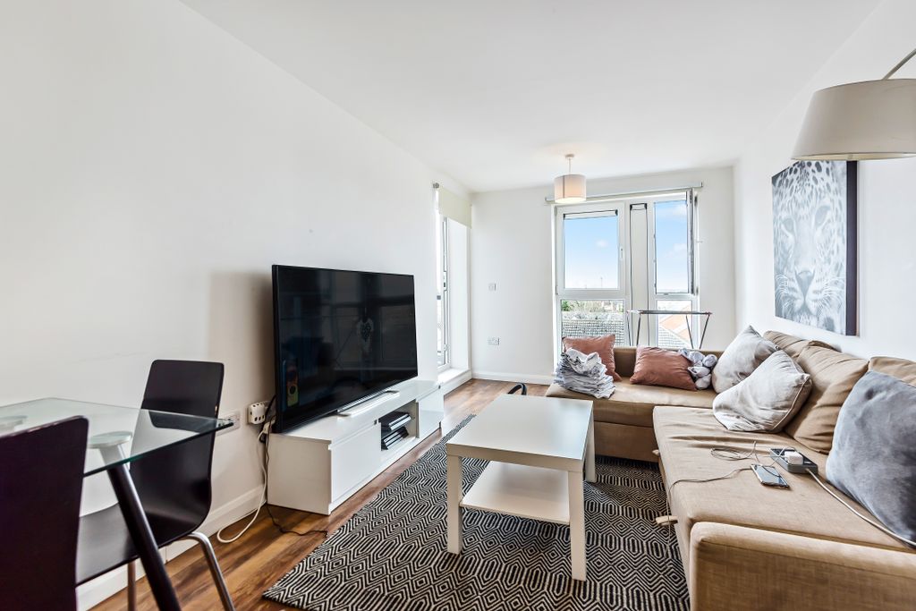 Property photo 3 of 7 701723 (3)