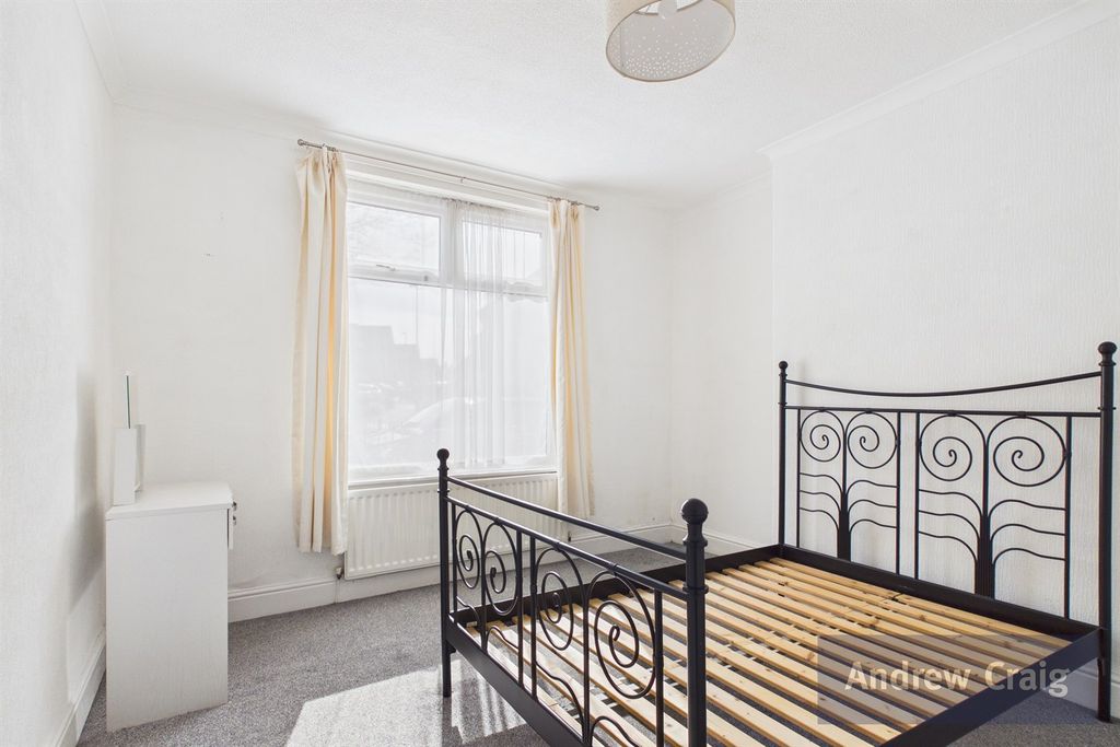 Property photo 3 of 15 Bedroom One