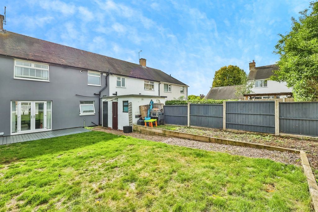Property photo 2 of 18