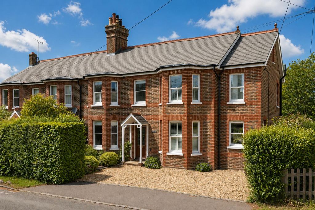 Property photo 1 of 30