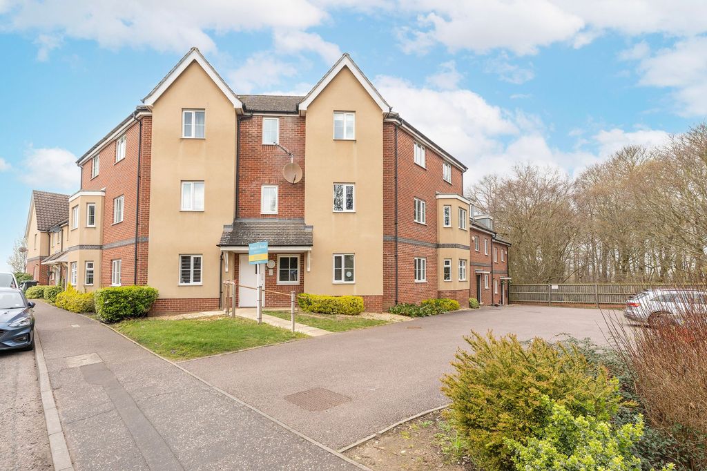 Property photo 1 of 13