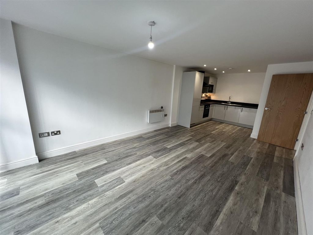 Property photo 2 of 6 Img_4608.Jpg