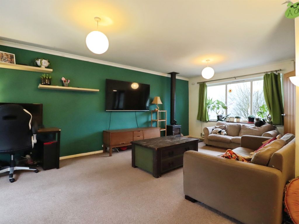 Property photo 1 of 34